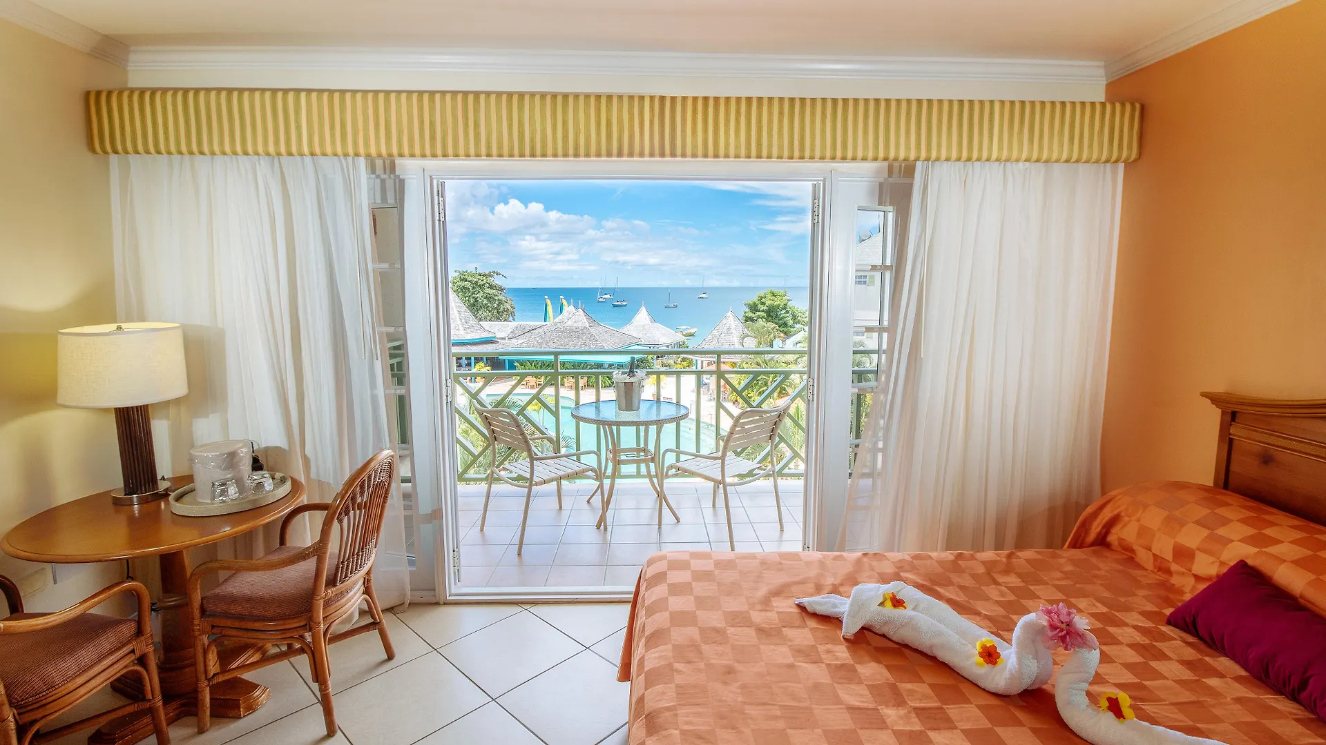 ****  Bay Gardens Beach Resort & Spa Gros Islet Saint Lucia