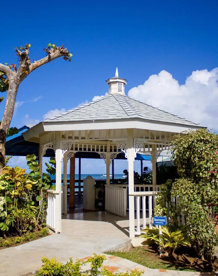 Bay Gardens Beach Resort & Spa Gros Islet 4*,